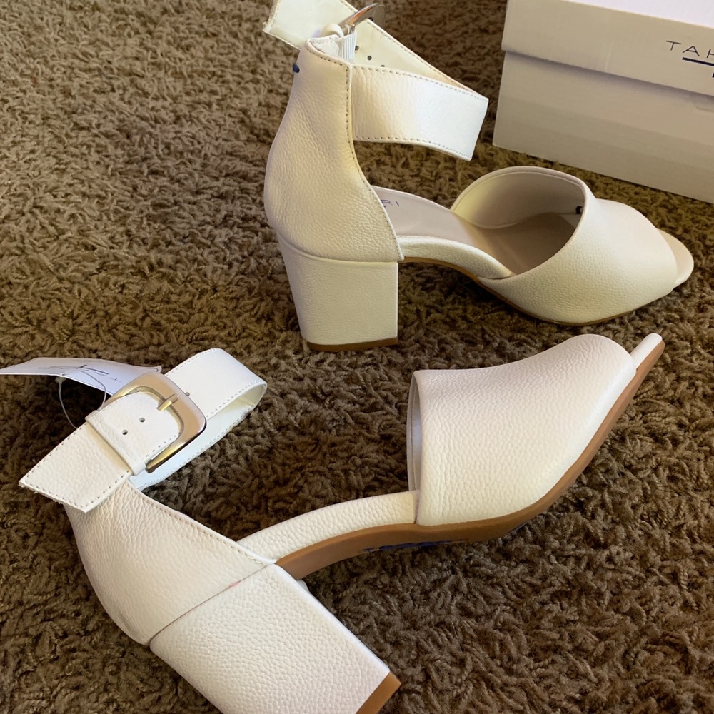 Tahari Heels!! NWT & box!